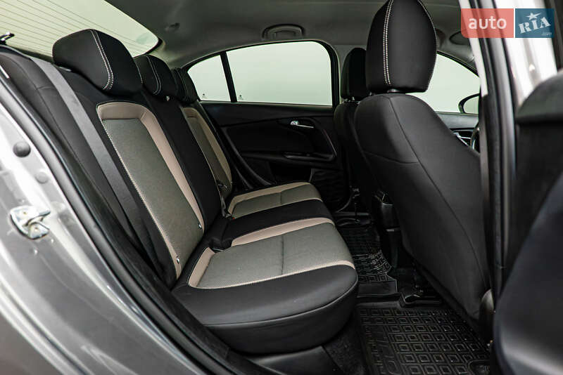 Седан Fiat Tipo 2018 в Києві