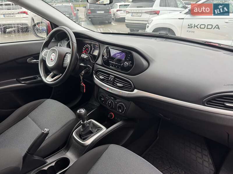 Седан Fiat Tipo 2020 в Киеве