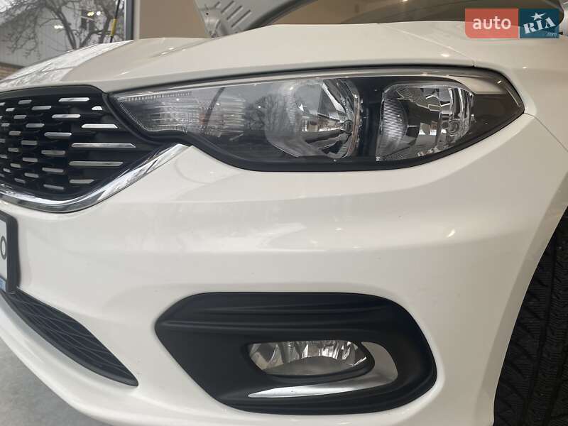 Седан Fiat Tipo 2019 в Ірпені