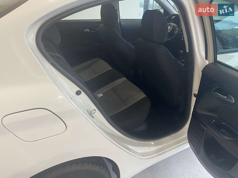 Седан Fiat Tipo 2019 в Ірпені