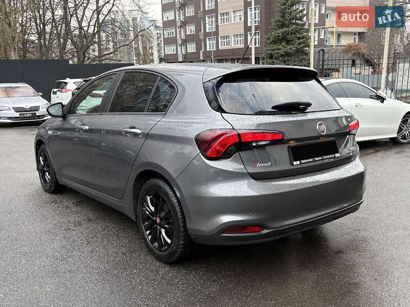 Хэтчбек Fiat Tipo 2020 в Киеве