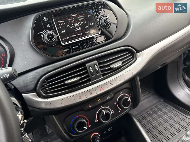 Хэтчбек Fiat Tipo 2020 в Киеве