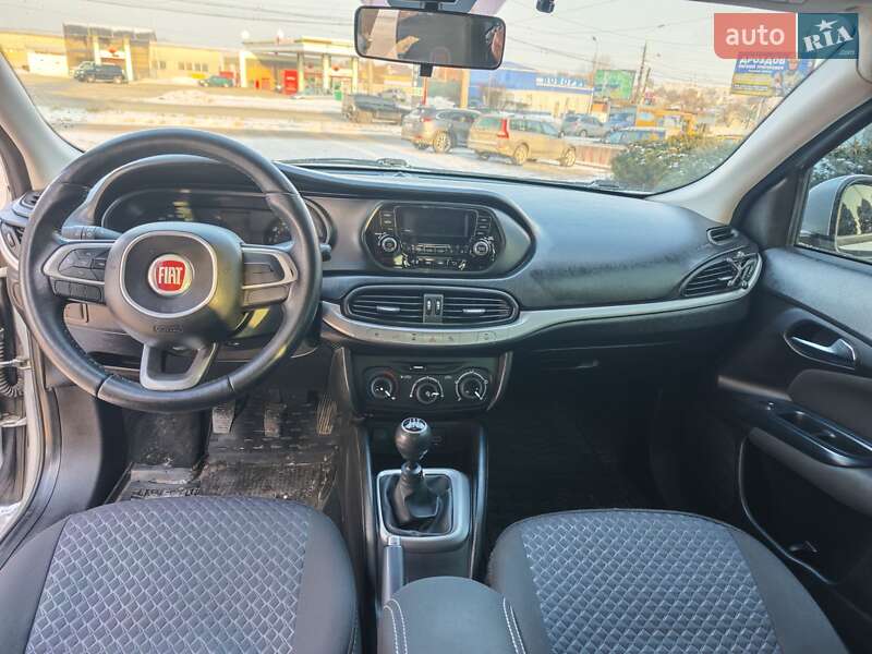 Седан Fiat Tipo 2018 в Сумах