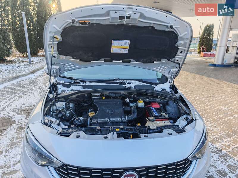 Седан Fiat Tipo 2018 в Сумах