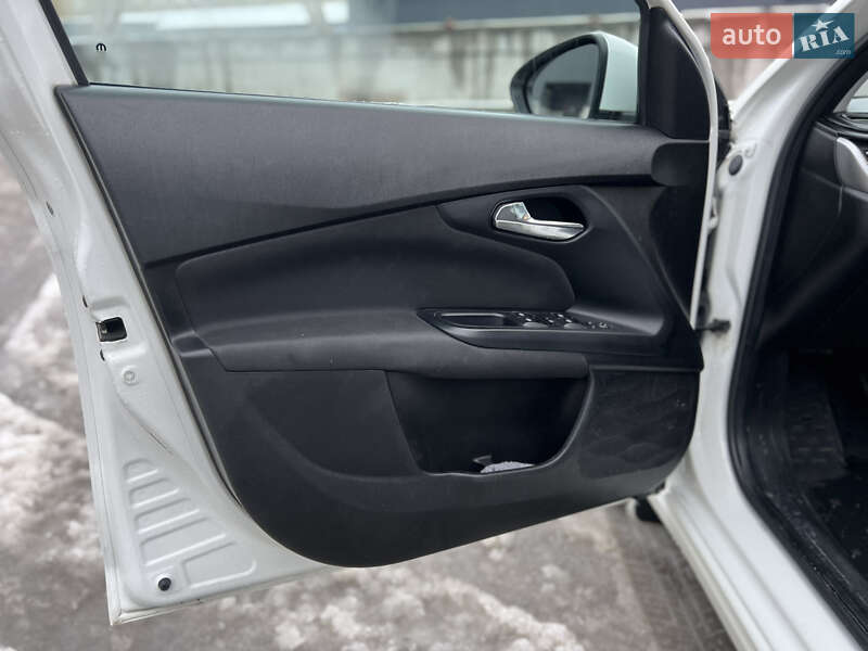 Седан Fiat Tipo 2018 в Киеве фото 27 Седан Fiat Tipo 2018 в Киеве