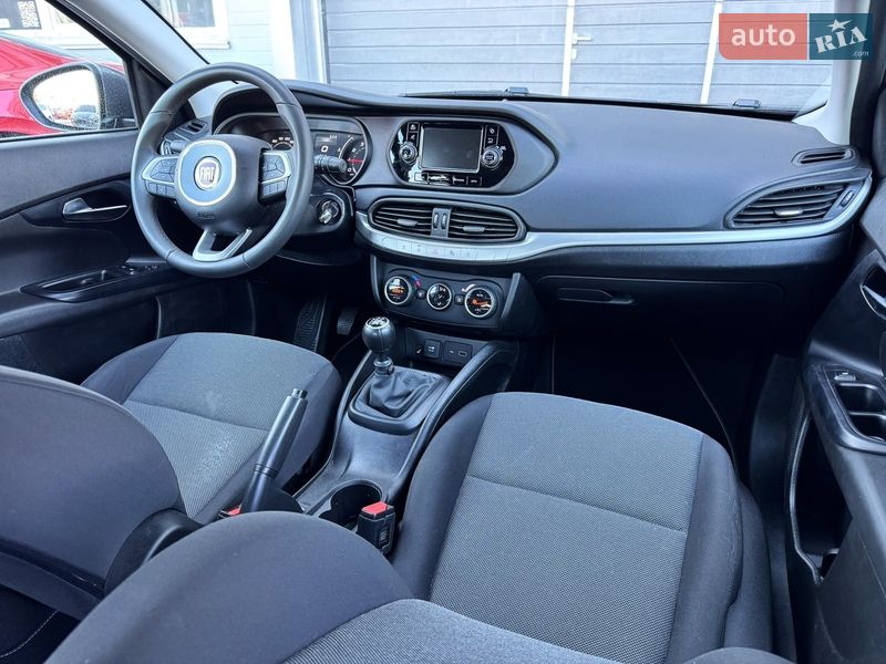 Хэтчбек Fiat Tipo 2020 в Киеве