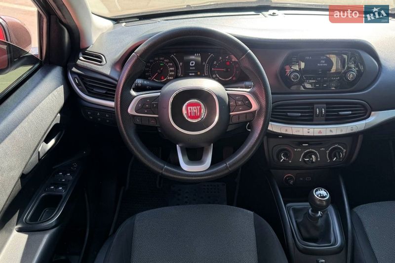 Седан Fiat Tipo 2019 в Киеве