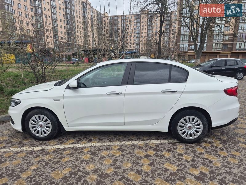 Седан Fiat Tipo 2018 в Виннице
