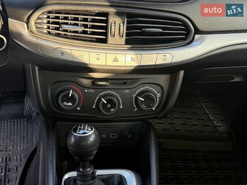 Седан Fiat Tipo 2019 в Киеве фото 7 Седан Fiat Tipo 2019 в Киеве