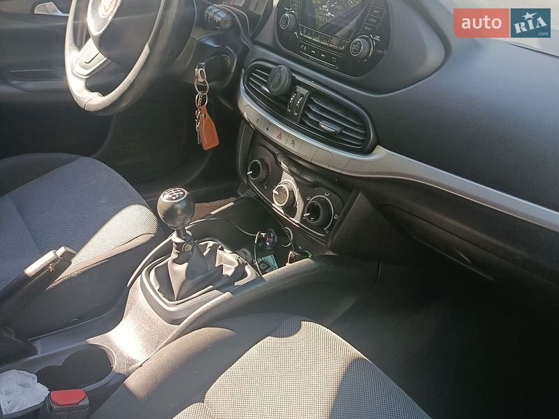 Хетчбек Fiat Tipo 2019 в Ірпені
