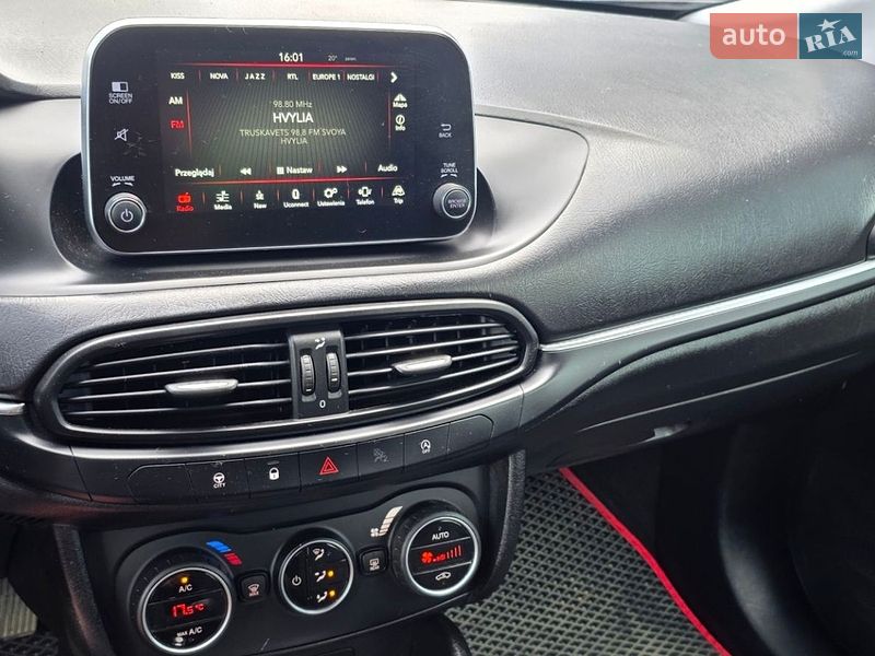 Хетчбек Fiat Tipo 2016 в Бориславі фото 17 Хетчбек Fiat Tipo 2016 в Бориславі
