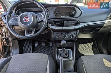 Седан Fiat Tipo 2019 в Самарі