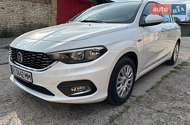 Седан Fiat Tipo 2020 в Вышгороде