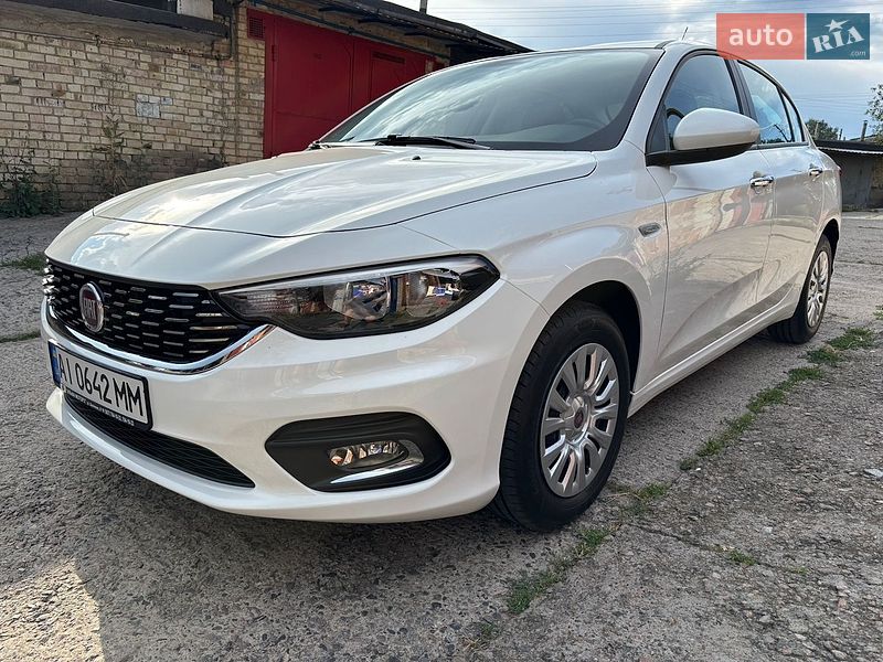 Седан Fiat Tipo 2020 в Вишгороді