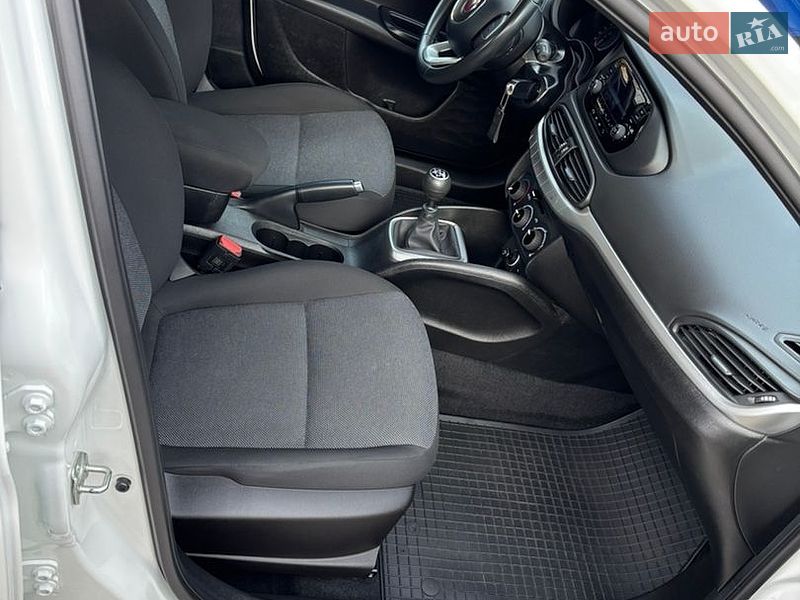 Седан Fiat Tipo 2020 в Вишгороді