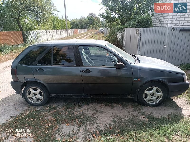 Хетчбек Fiat Tipo 1992 в На Новій Борові