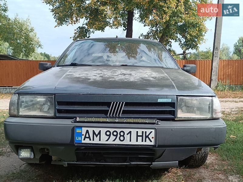 Хетчбек Fiat Tipo 1992 в На Новій Борові