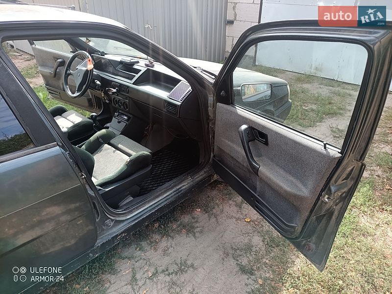 Хетчбек Fiat Tipo 1992 в На Новій Борові