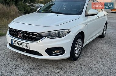 fiat tipo 2017 в Шумск от профессионального продавца Діма Корнійчук