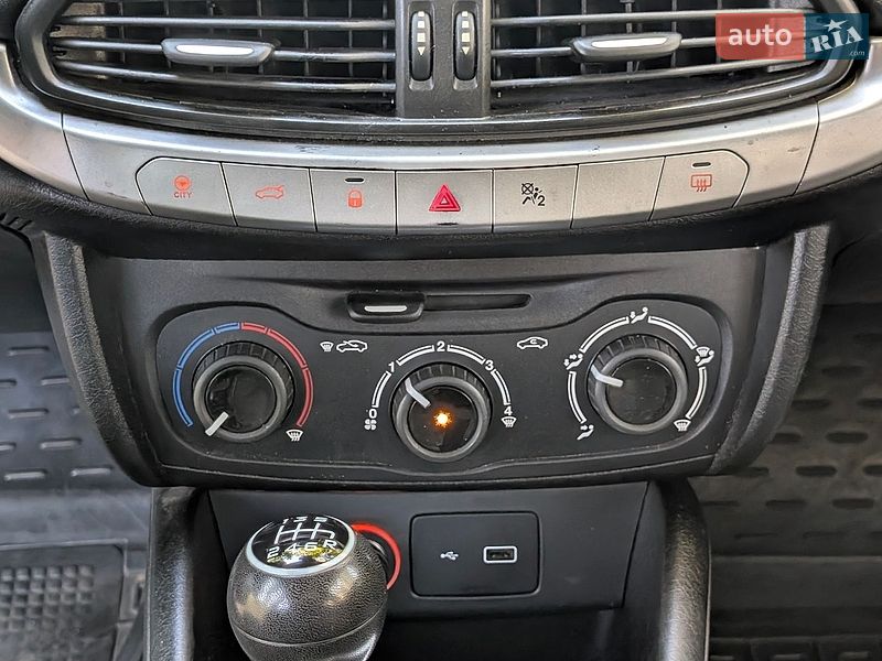 Седан Fiat Tipo 2018 в Києві фото 19 Седан Fiat Tipo 2018 в Києві