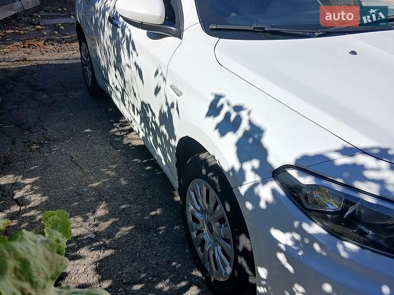Седан Fiat Tipo 2019 в Виннице