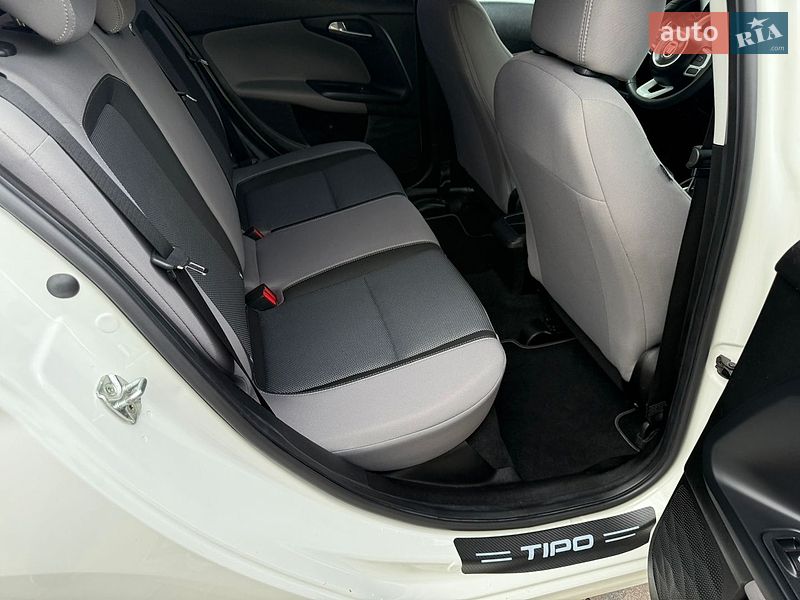 Седан Fiat Tipo 2018 в Калуше