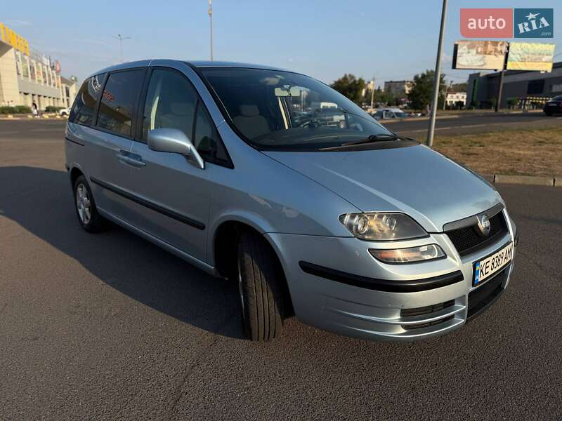 Минивэн Fiat Ulysse 2005 в Кривом Роге