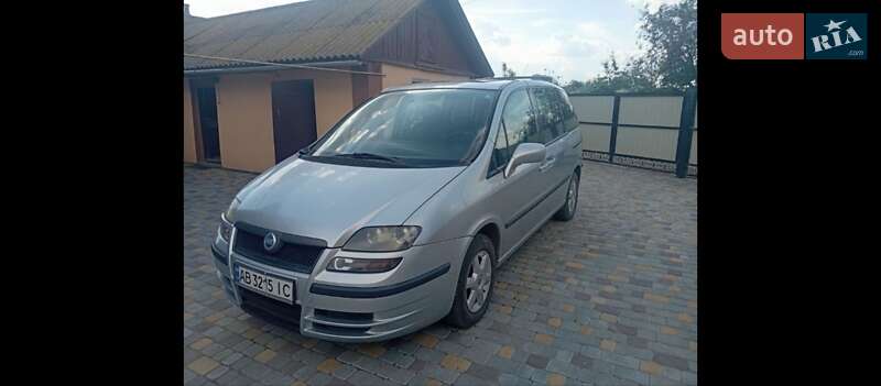 Минивэн Fiat Ulysse 2002 в 