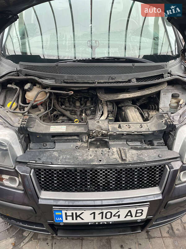 Мінівен Fiat Ulysse 2008 в Рівному