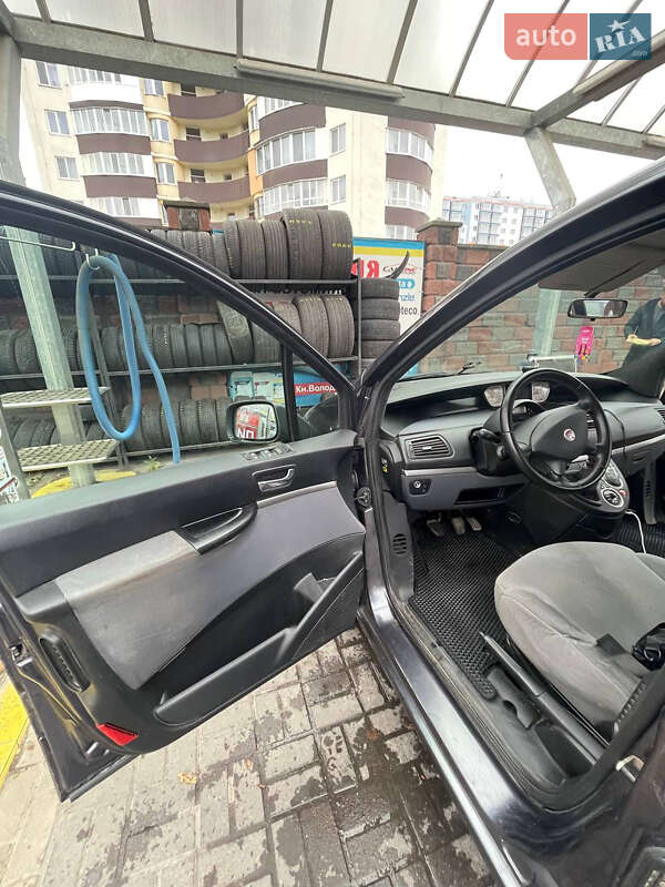 Мінівен Fiat Ulysse 2008 в Рівному