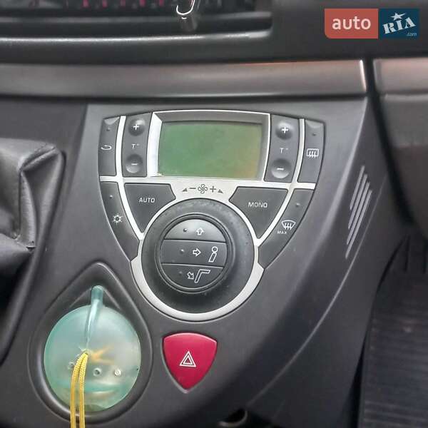 Минивэн Fiat Ulysse 2004 в Любомле фото 4 Минивэн Fiat Ulysse 2004 в Любомле