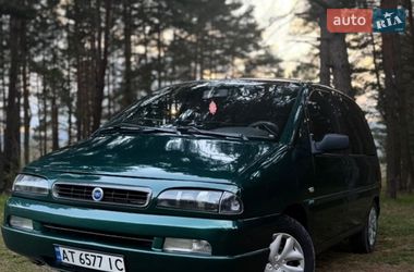 Мінівен Fiat Ulysse 1999 в Надвірній