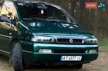 Мінівен Fiat Ulysse 1999 в Надвірній