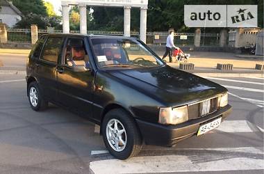 Хэтчбек Fiat Uno 1987 в Виннице