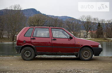 Хэтчбек Fiat Uno 1996 в Сколе