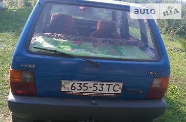 Седан Fiat Uno 1989 в Львові