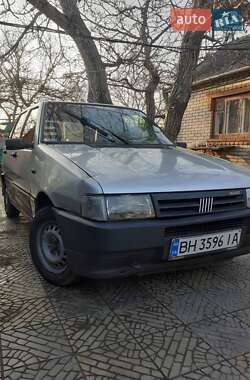 Хэтчбек Fiat Uno 1994 в Ананьеве