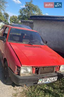 Хэтчбек Fiat Uno 1987 в 