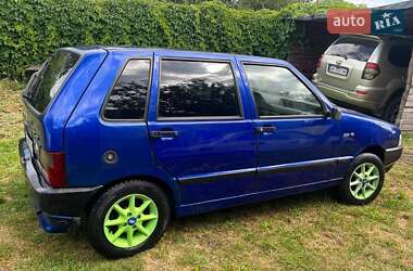 Хэтчбек Fiat Uno 1995 в Барановке