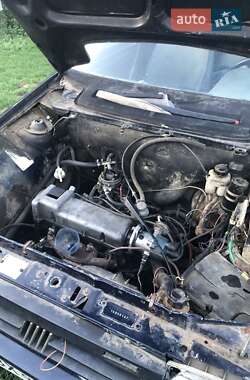 Хэтчбек Fiat Uno 1990 в 
