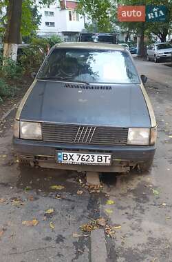 Хэтчбек Fiat Uno 1987 в 