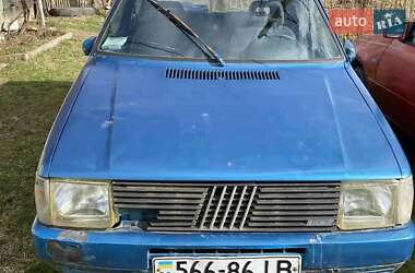 Хэтчбек Fiat Uno 1987 в Верховине