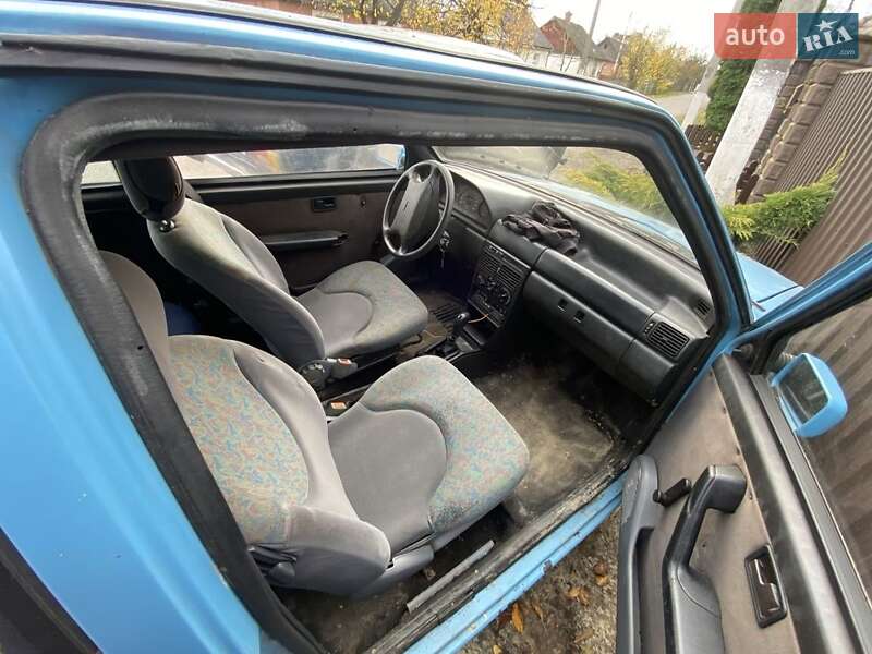 Хэтчбек Fiat Uno 1985 в Киверцах фото 4 Хэтчбек Fiat Uno 1985 в Киверцах