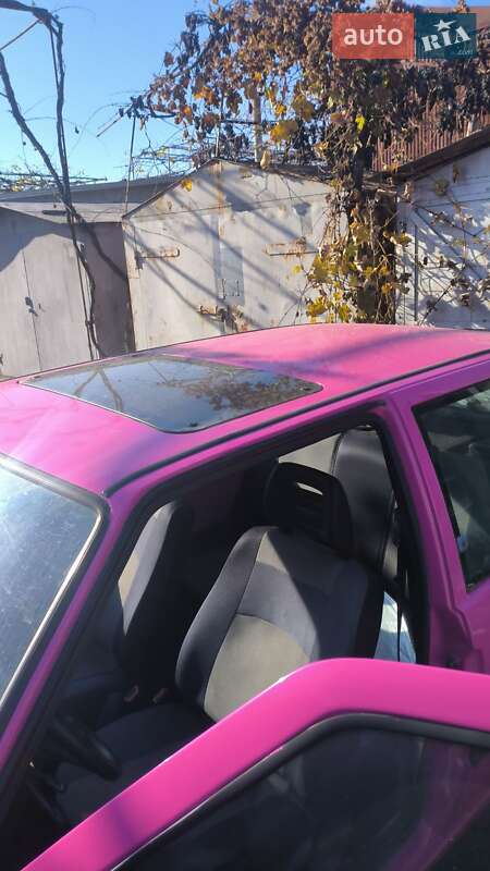 Хэтчбек Fiat Uno 1992 в Черноморске