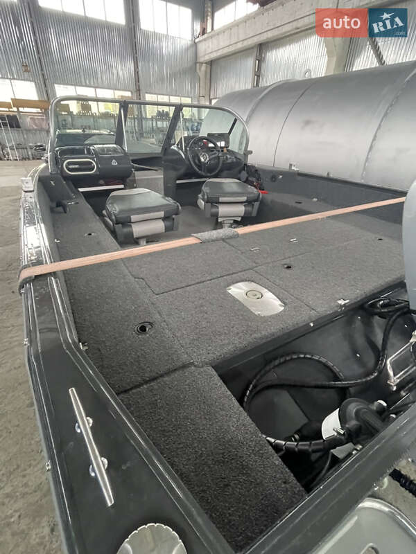 Катер Finval 475 2016 в Чернігові