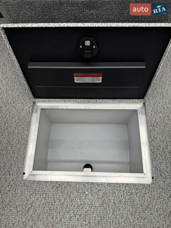 Катер Finval Fish Pro 555 2025 в Черкассах фото 20 Катер Finval Fish Pro 555 2025 в Черкассах