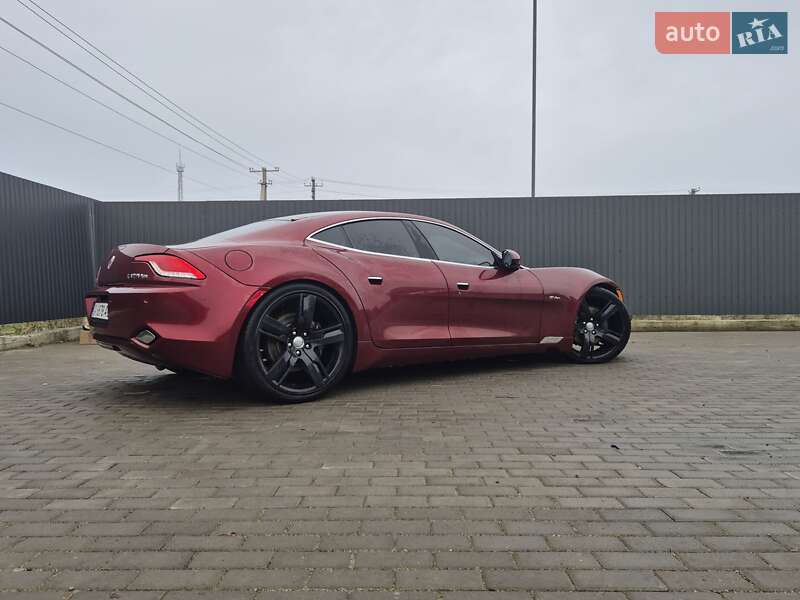 Седан Fisker Karma 2012 в Черкасах