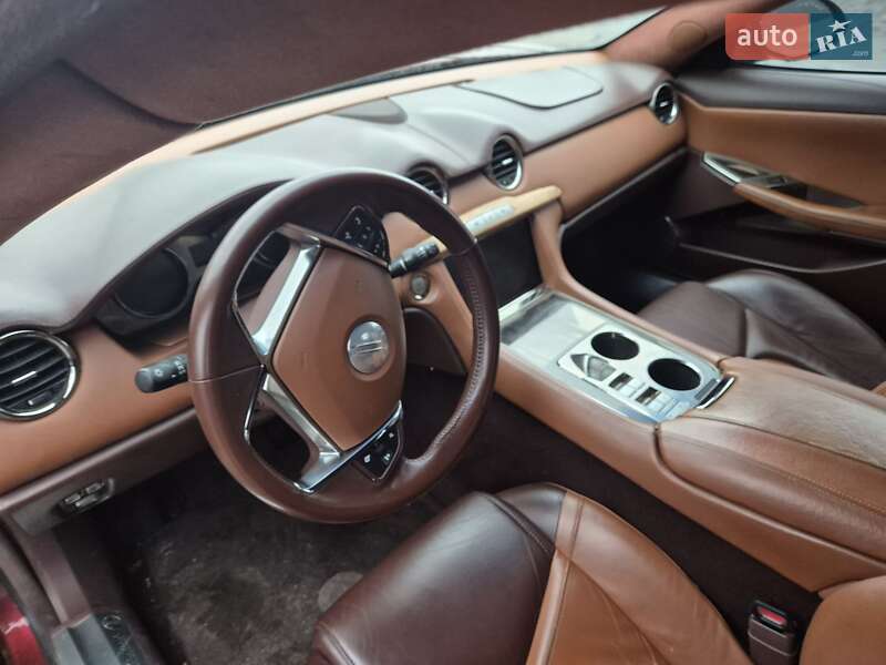 Седан Fisker Karma 2012 в Черкасах