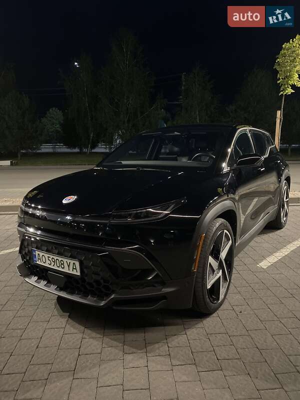 Позашляховик / Кросовер Fisker Ocean 2023 в 