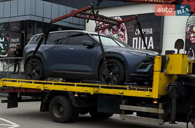 Внедорожник / Кроссовер Fisker Ocean 2023 в Вишневом